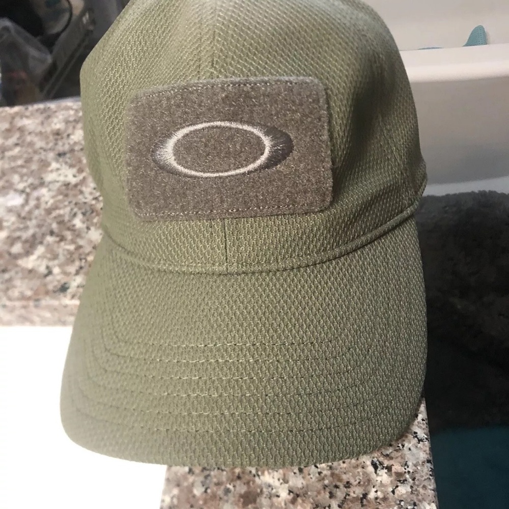 Oakley SI cotton caps 3 hats included